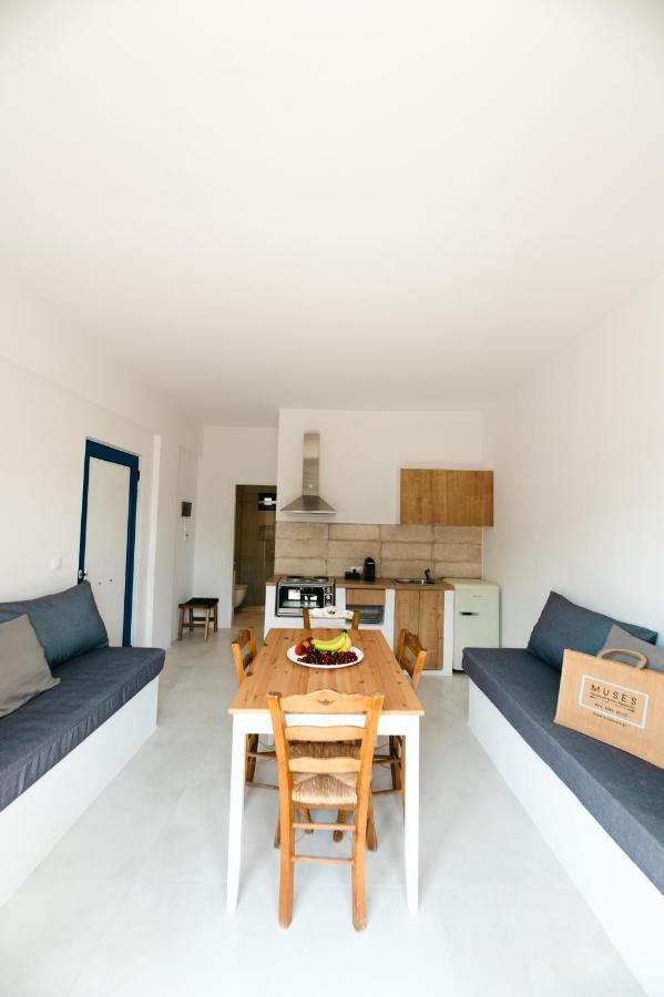 Muses Apartments Agia Anna  Luaran gambar